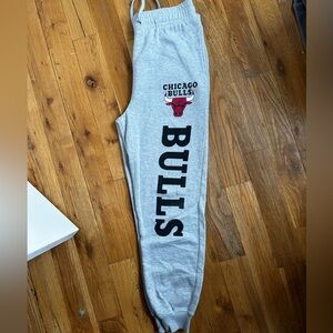 Women’s Gray Sweatpants